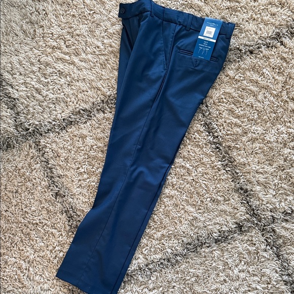 Boys Navy Blue 3 Piece Suit with Tie - Picture 4 of 4